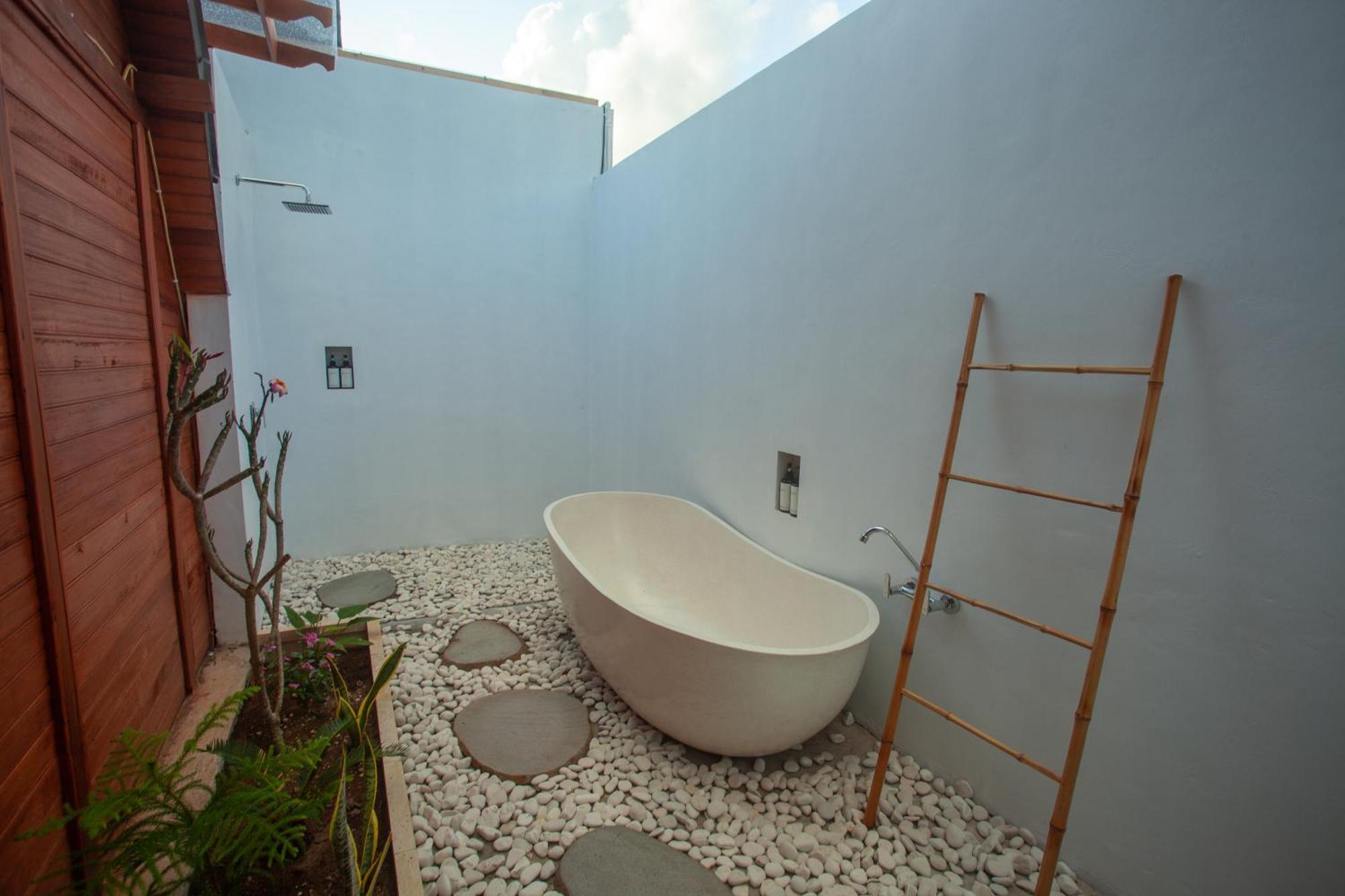 Plumeria Np Batununggul Exterior foto